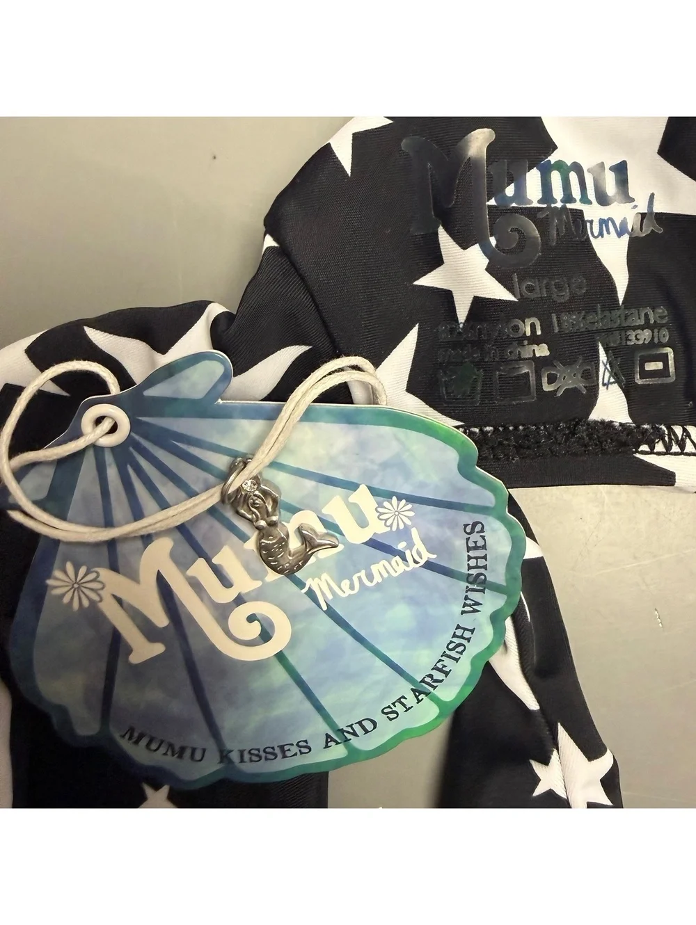 117. NWT! MuMu Mermaid•Star Print Halter Bikini Top•Black & White•LARGE